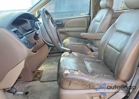 2000 Toyota Sienna Xle from USA, damaged, VIN 4T3ZF13C5YU263481